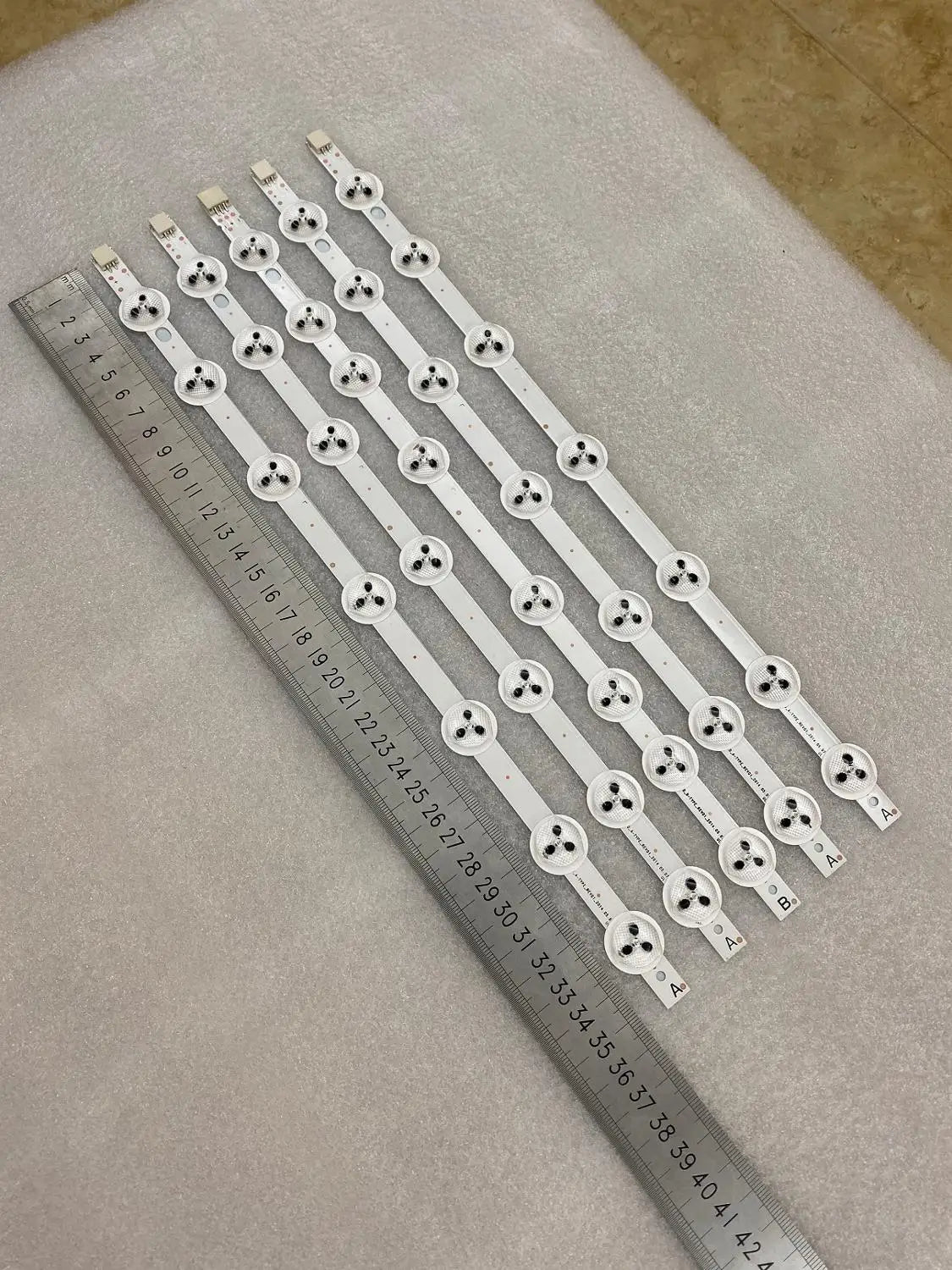 LED Backlight Strip for Panasonic TX-39A300B Finlux 39FPD274B-T JVC LT-39C740(A) 39273SMFHDLED VES390UNDA-2D-N03 N02 39DLED A B