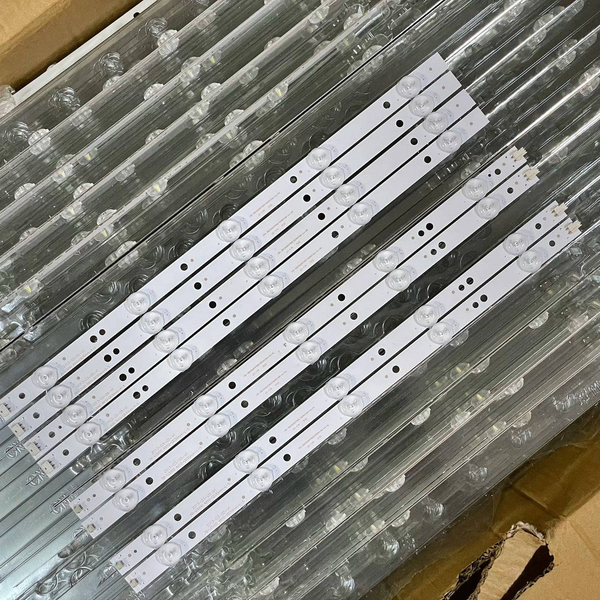 LED Backlight Strip For LD39U3200 LD39U3100 39-U3000 4X10-0D30mm-L-5 39-U3000 4X10-0D30mm-R-5