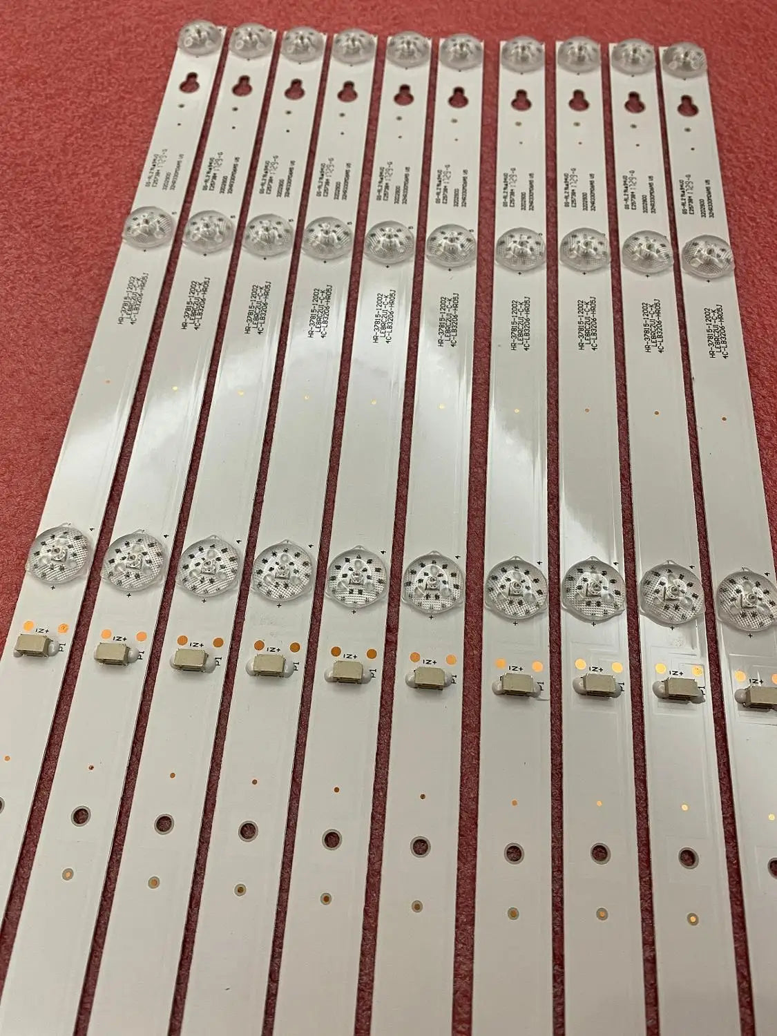 LED Backlight Strip For Thomson 32HB5426 TCL 32S4900 32L2600 TL32P1A 4C-LB3206-HR03J HR01J TOT_32D2900 32HR330M06A5 V5