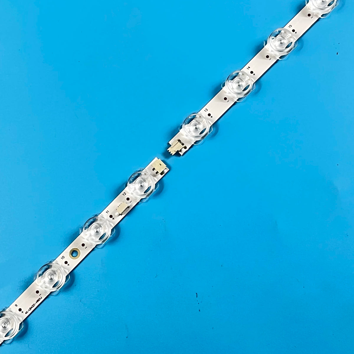 21 LED(6V) LED Backlight strip for TCL 43RS520 43R5500 43S435 43F9F 43F8 21*1 43HR330M21A0 V1 4C-LB4321-HR01J 43s615 43p615