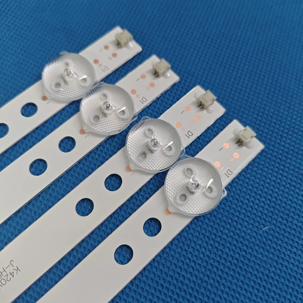 LED Backlight Strip 7LED For 40 '' TV P40FN0038K 40PFS5073/60 40PFF5455 4708-400000-A1213K31 A1113N11 K400WD A1 K400WD8
