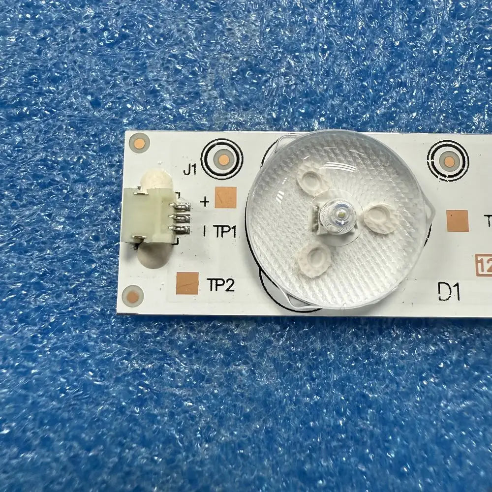 LED Backlight strip For HISENSE HS39K220 39-3030C-4X9-P93d75-9S1P HD390DH-E51 S4