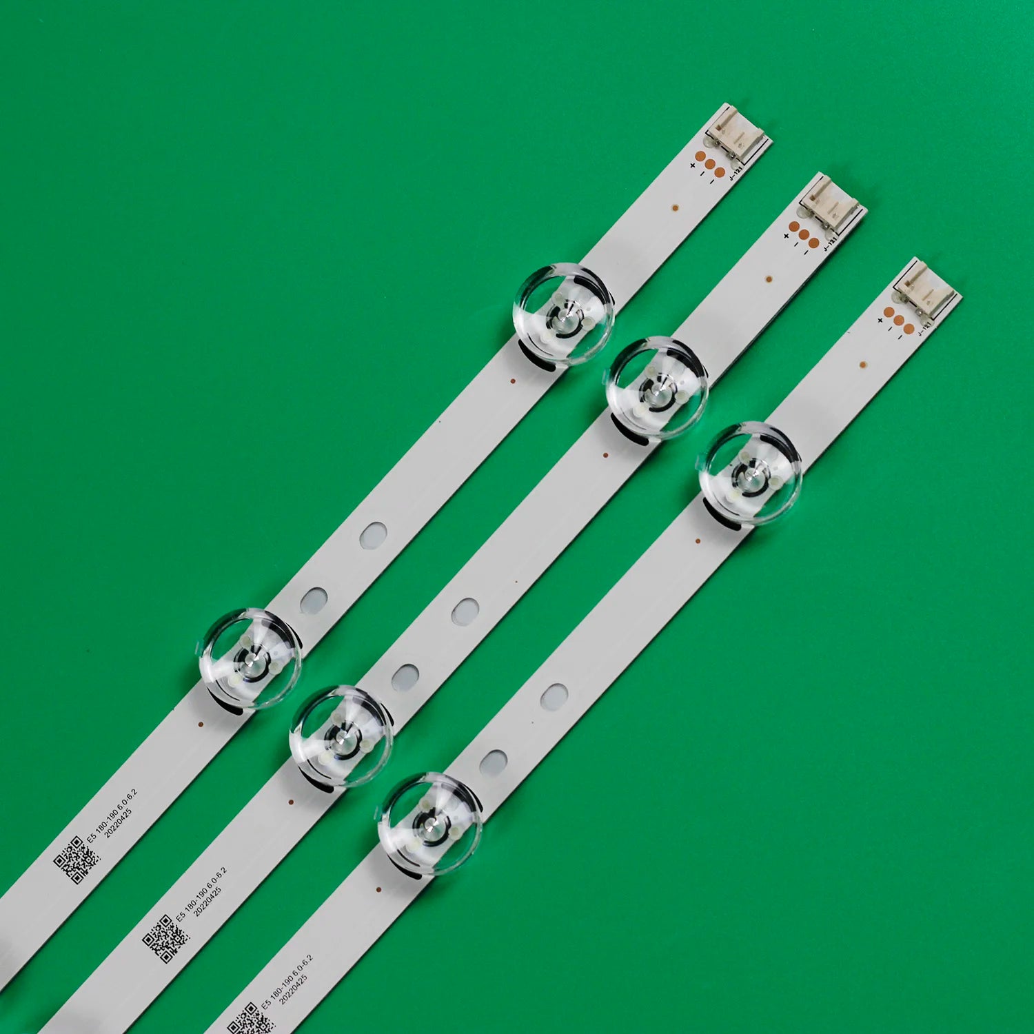 LED backlight strip for INNOTEK DRT 3.0 32"_A/B 32MB25VQ 6916l-1974A 6916l-1981A 32LB5820 32LF580V LC320DUE
