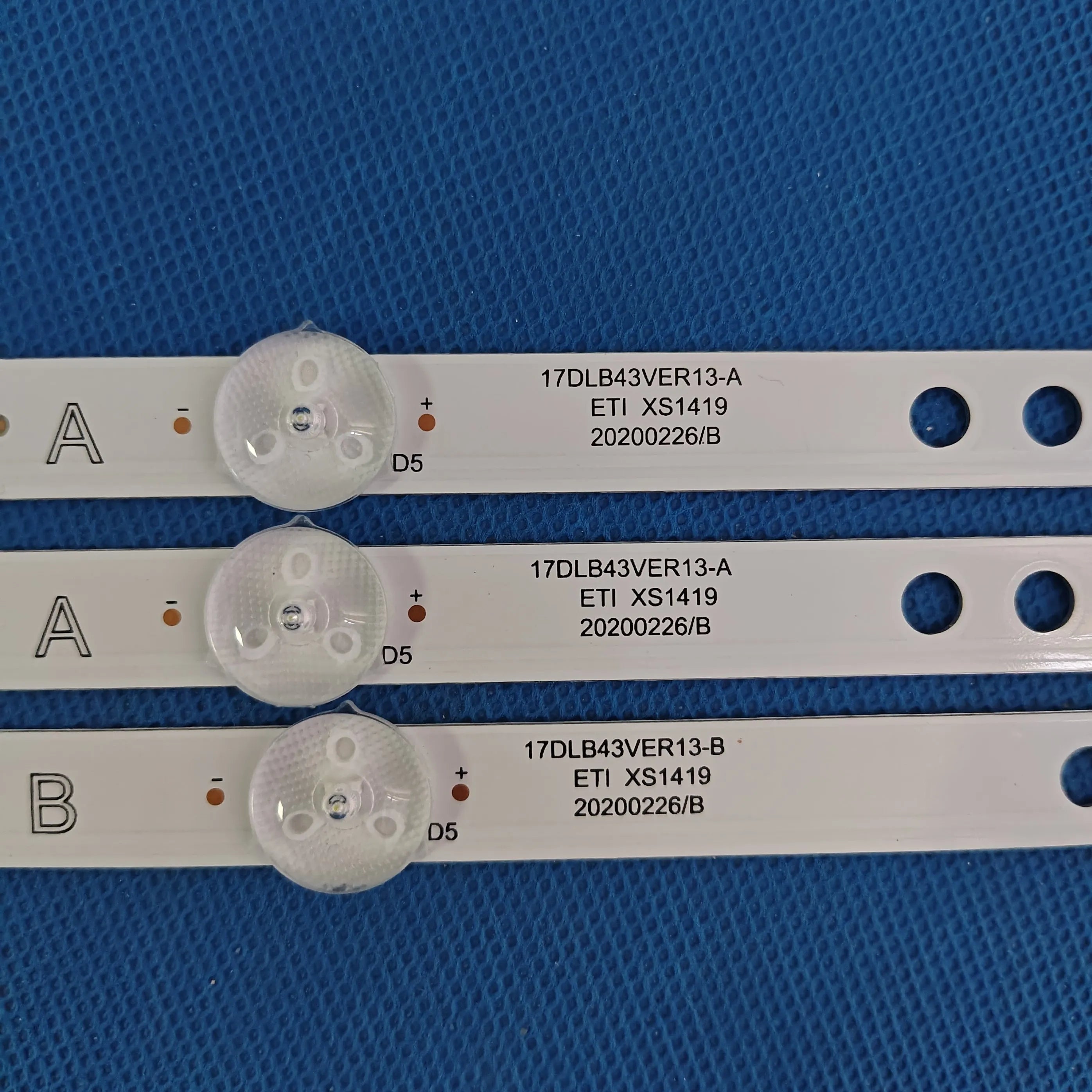 LED 17DLB43VER13-A B LT-43C700 LUX0143006/02 43LL3A63DT 43F9500 43F8500 43HL6331F/B 43F01 43R654F LT-43C700C VES430UNDH-2D-N41