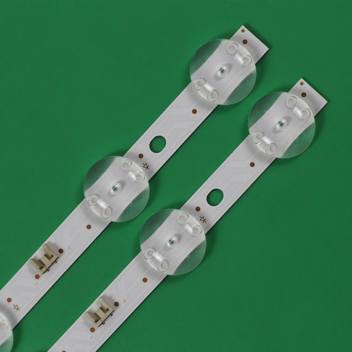 LED backlight strip for 32L600U-ZA 32L601C-SA 32LJ510B-ZA 32LJ510D-TB